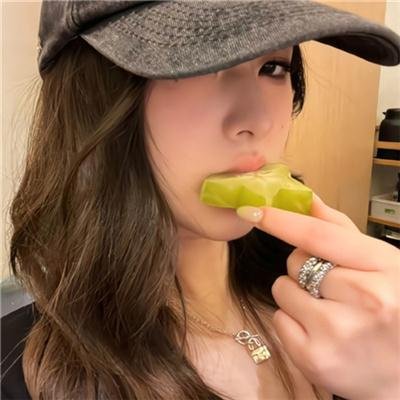 红裙保卫战 在线观看